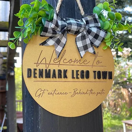 Apartman 5 Minute Walk To Lego House - N4 *